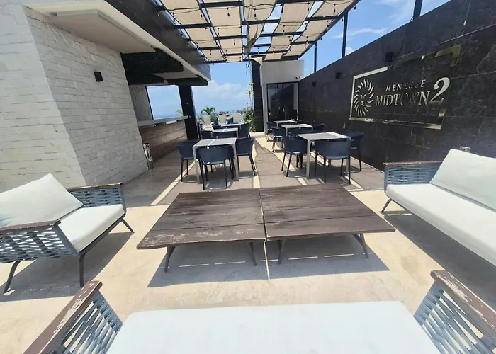 Relajate En La Playa Y La Piscina Con Vista Al Mar Apartment